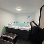 Z Widokiem Na Tatry, Jacuzzi , Sauna, Darmowy Parking Apartment